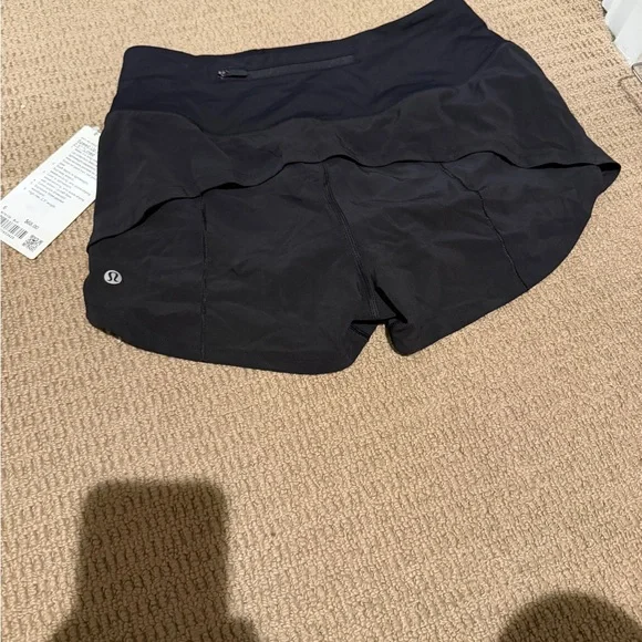 Lululemon Speed Up High-Rise Short 2.5” NWT - Picture 6 of 7